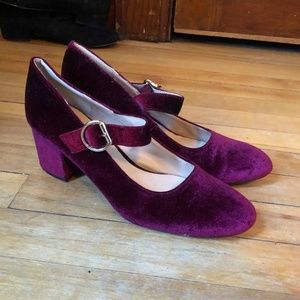 LONDON REBEL Burgundy Red Velvet Maryjane Heels